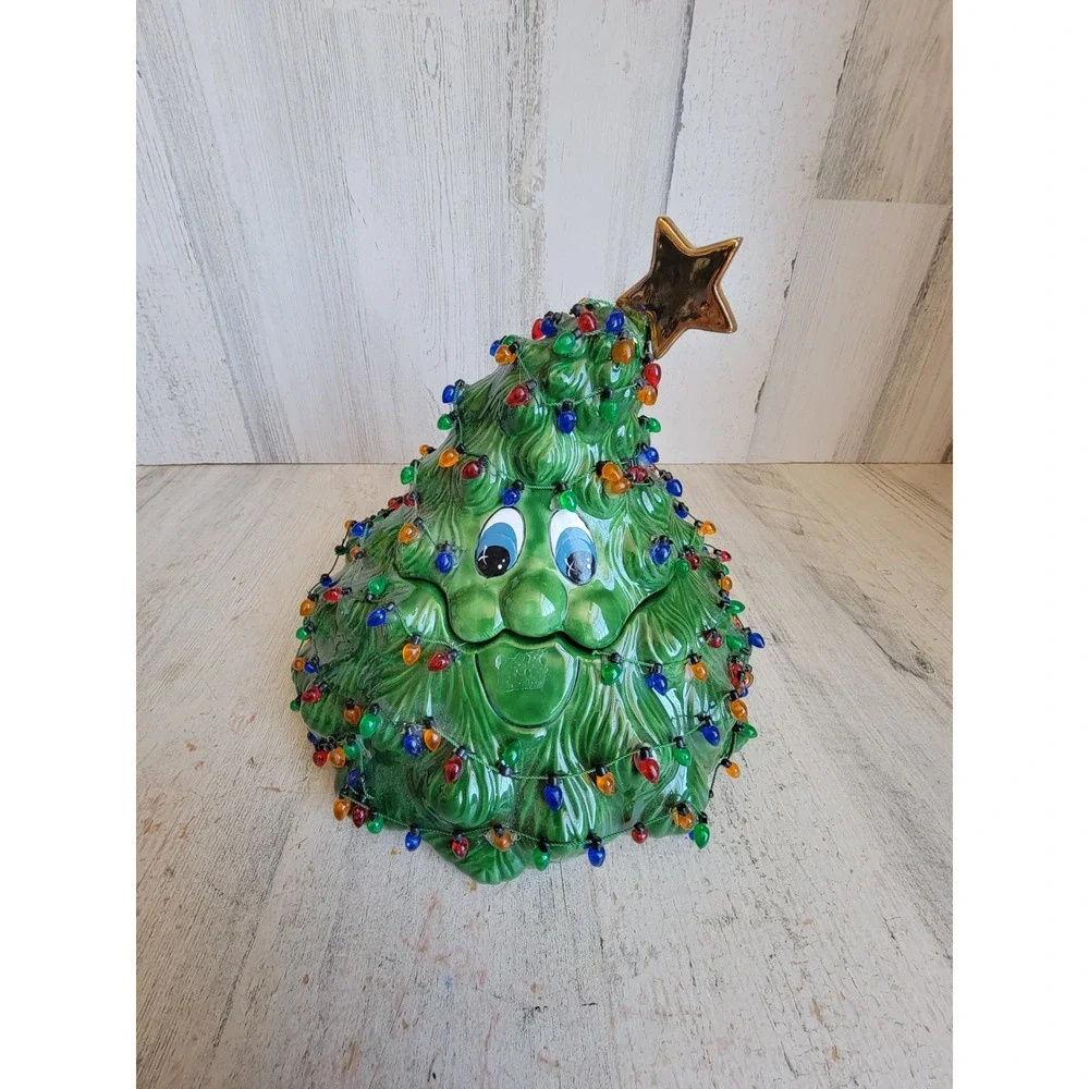 Vintage scioto tree container anthropomorphic xmas ceramic home